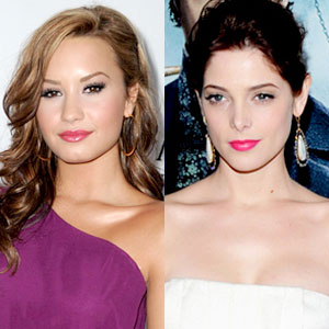 Demi Lovato, Ashley Greene Demi Lovato, Ashley Greene